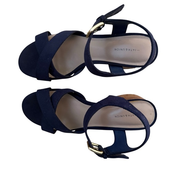 14TH & UNION Navy Blue Sandals w/ Buckle Strap Women 7.5 7-1/2 M - Picture 4 of 8